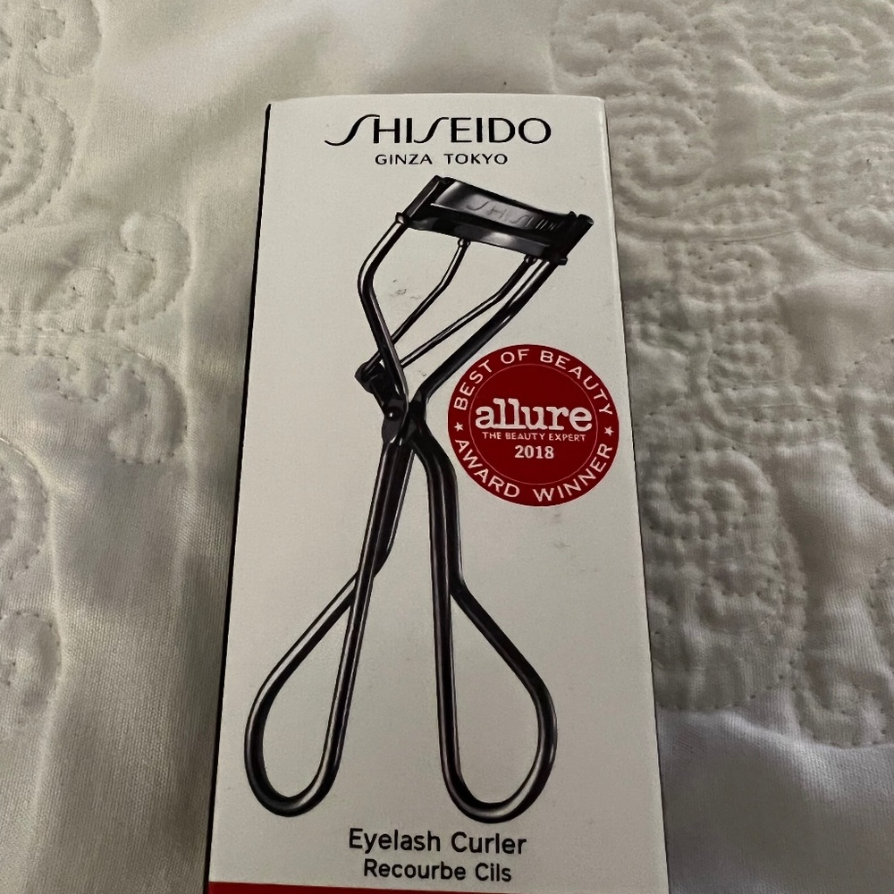 Shiseido Eyelash Curler